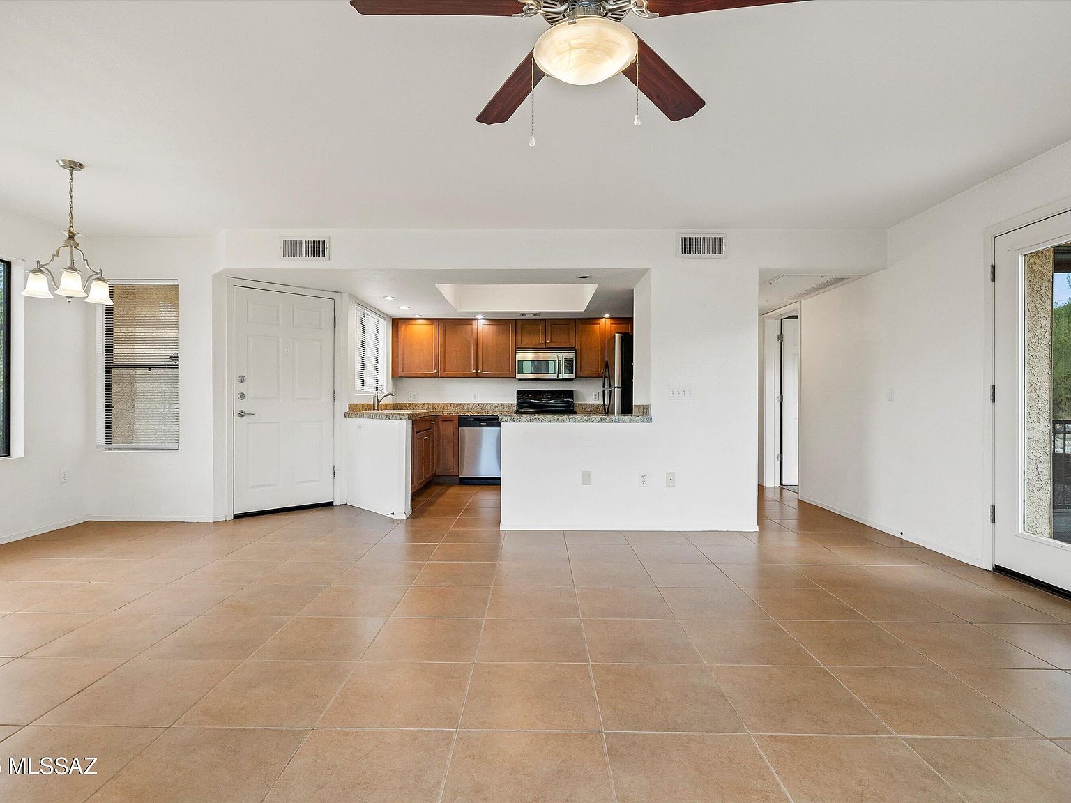 7255 E Snyder Rd UNIT 8102 Tucson, AZ 85750 | Condominium