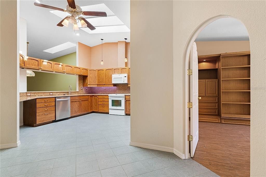 2521 W Marion Ave APT 111 Punta Gorda, FL 33950  | Single Family