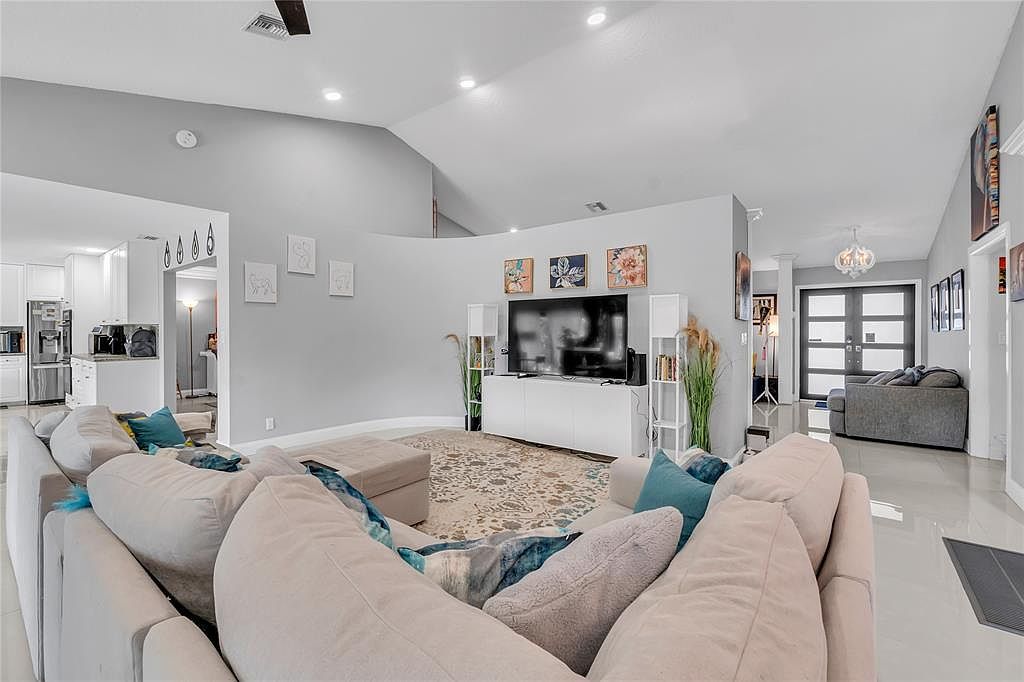 11266 NW 10th Pl Pompano Beach, FL 33071  | Single Family