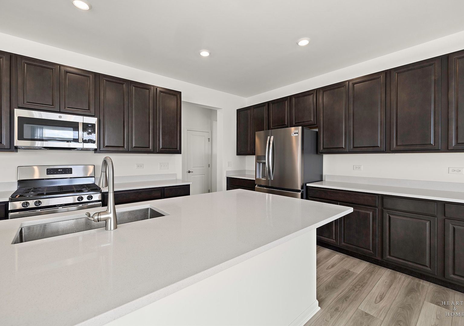 1214 Buckeye Cir Crystal Lake, IL 60012  | Single Family