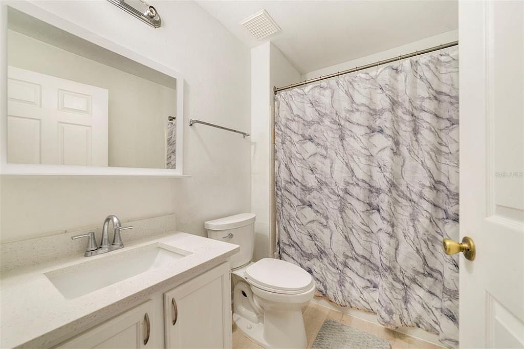 3304 Westchester Square Blvd APT 205 Orlando, FL 32835 | Condominium