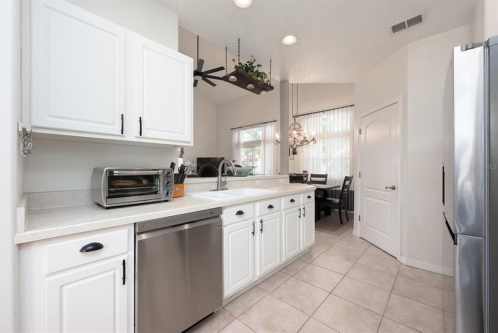 700 Seabrook Ct UNIT 201 Altamonte Springs, FL 32714 | Condominium