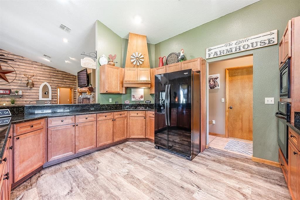 36517 N Thrill Hill Rd Eustis, FL 32736  | Single Family