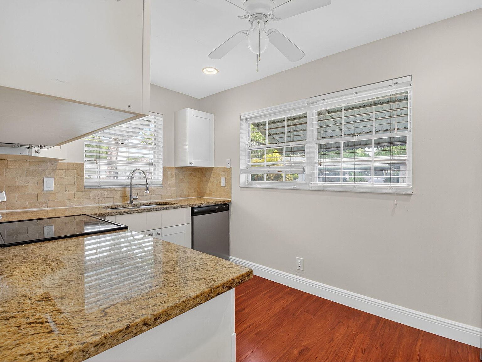 801 Meadowlark Ln Delray Beach, FL 33445  | Condominium
