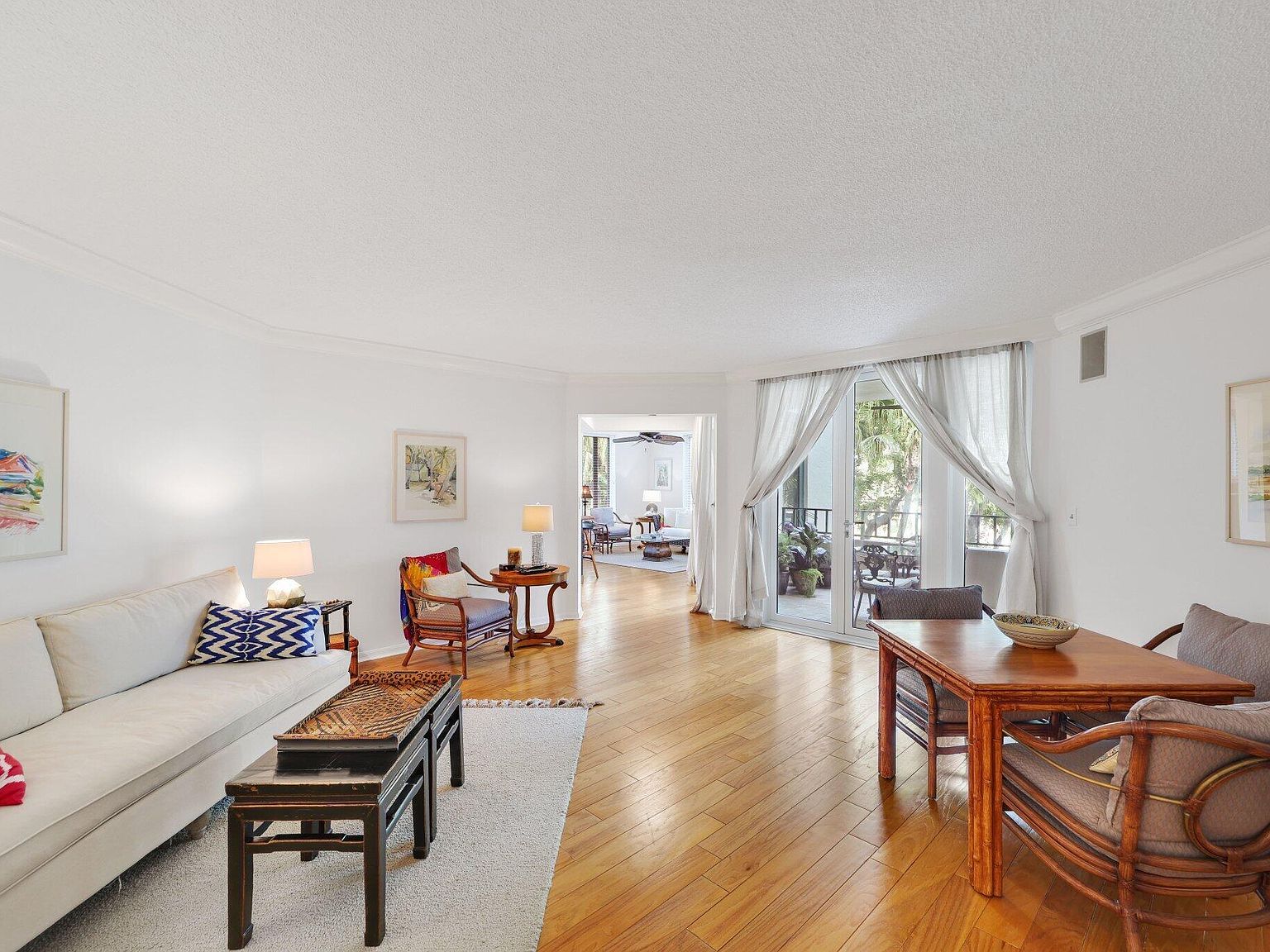 100 SE 5th Ave APT 308 Boca Raton, FL 33432  | Condominium