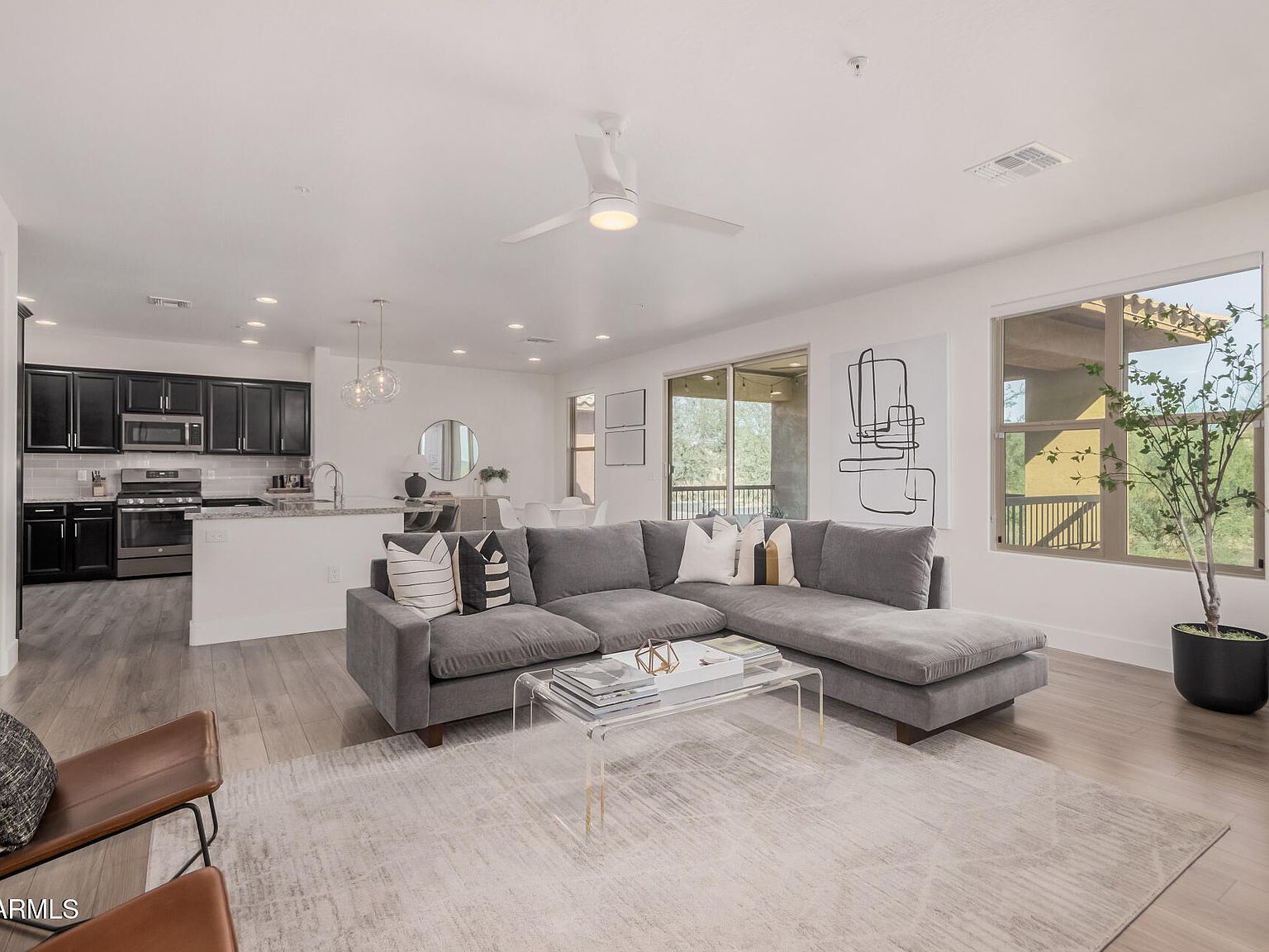 2425 W Bronco Butte Trl #2010 Phoenix, AZ 85085  | Condominium