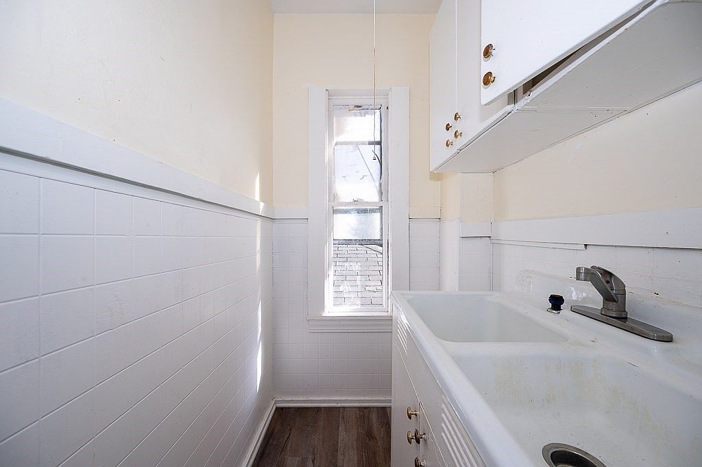 91 Fox St Worcester, MA 01604  | Multi Family