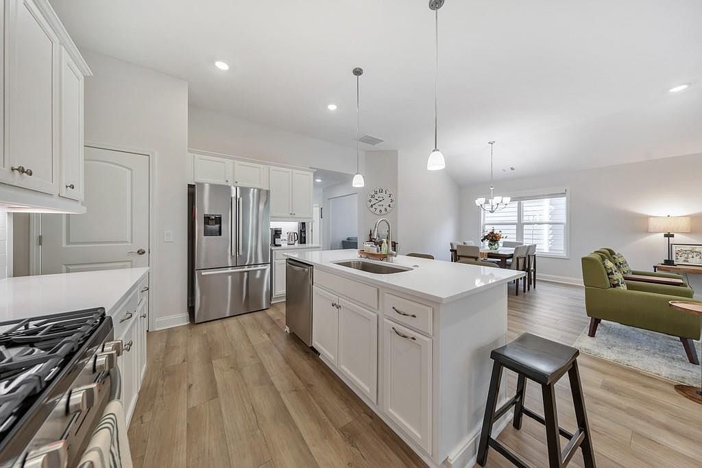 1243 Cedarcrest Blvd Acworth, GA 30101  | Single Family