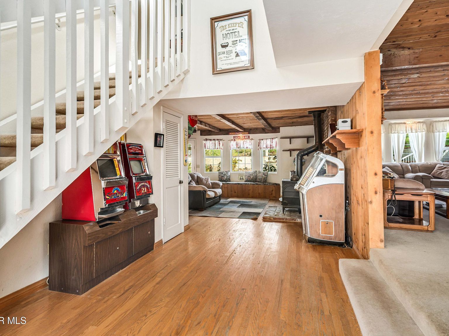 28132 Oak Spring Canyon Rd Santa Clarita, CA 91387 | Single Family