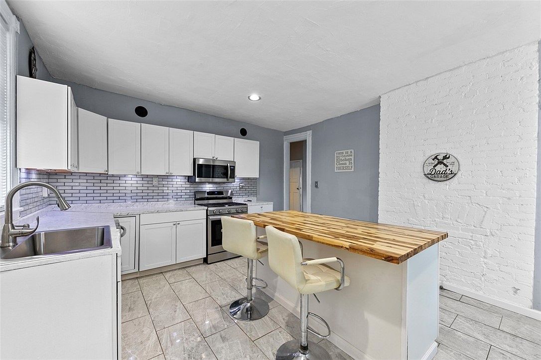 (undisclosed Address) Pittsburgh, PA 15209  | Single Family