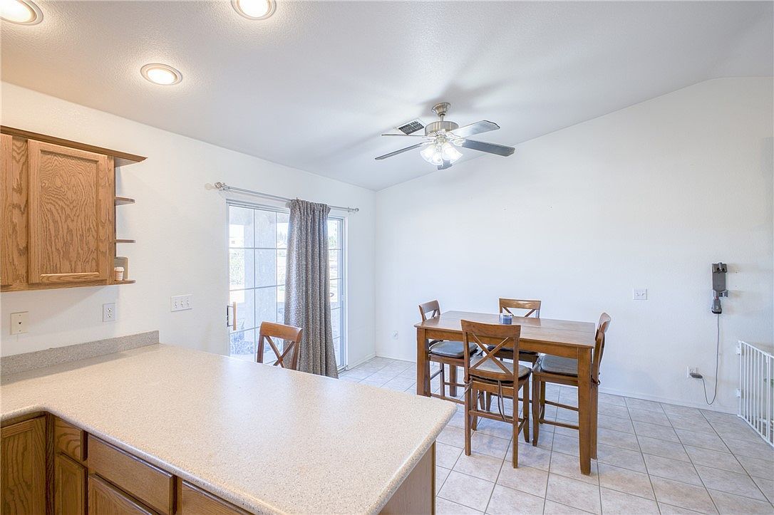 6581 W Morelos Dr Golden Valley, AZ 86413  | Single Family