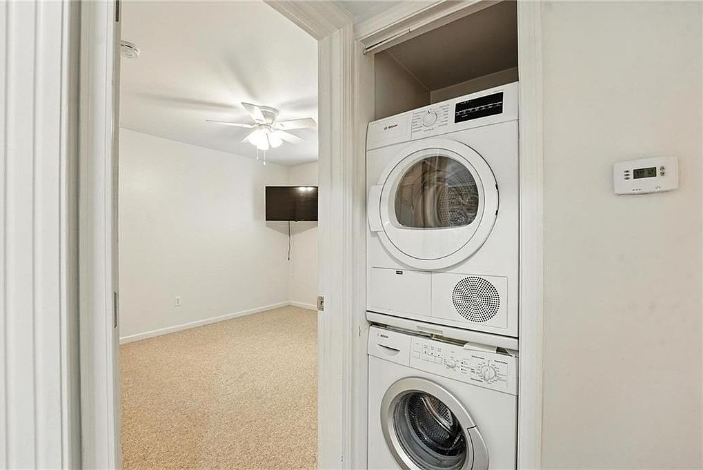 5010 Baltimore Ave APT 106 Kansas City, MO 64112 | Condominium