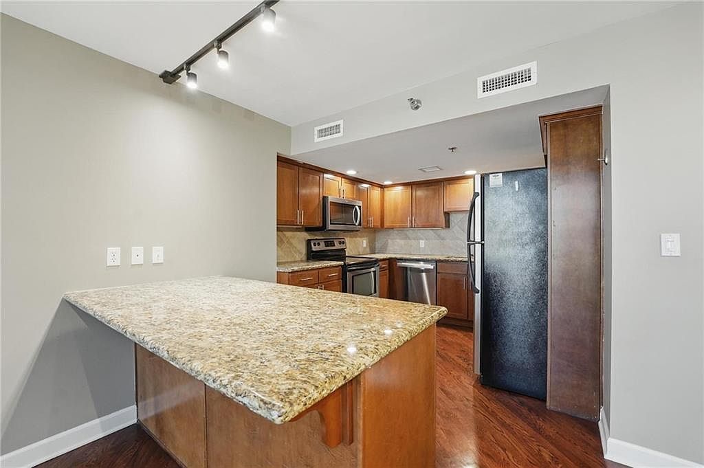 600 E Admiral Blvd Unit 1603 Kansas City, MO 64106  | Condominium