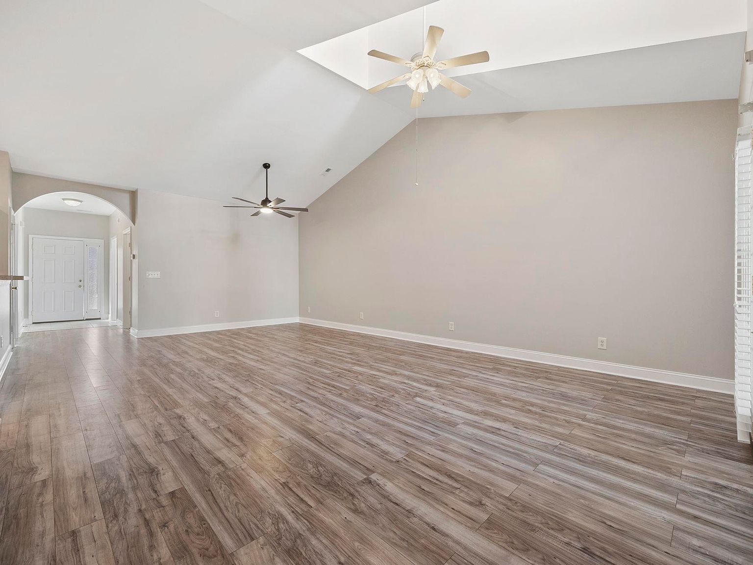 578 Banks Dr #8-2 Myrtle Beach, SC 29588  | Condominium