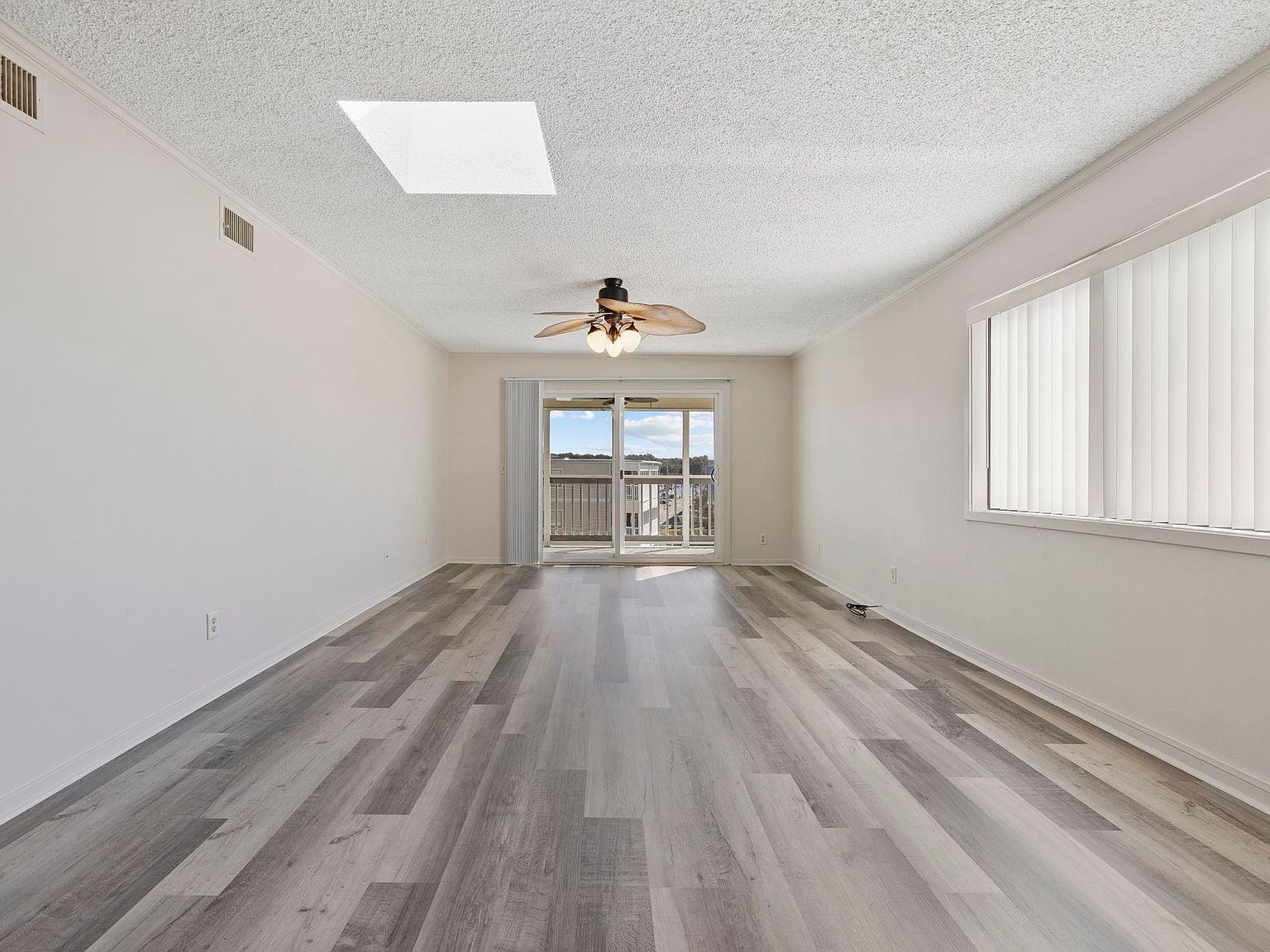 4350 Intercoastal Dr APT 2401 Little River, SC 29566  | Condominium