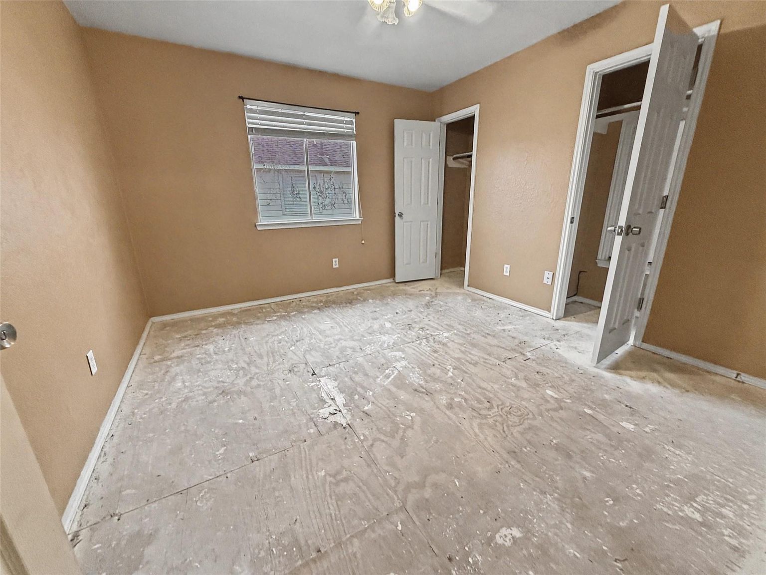 914 Chase Creek Cir Bacliff, TX 77518  | Single Family