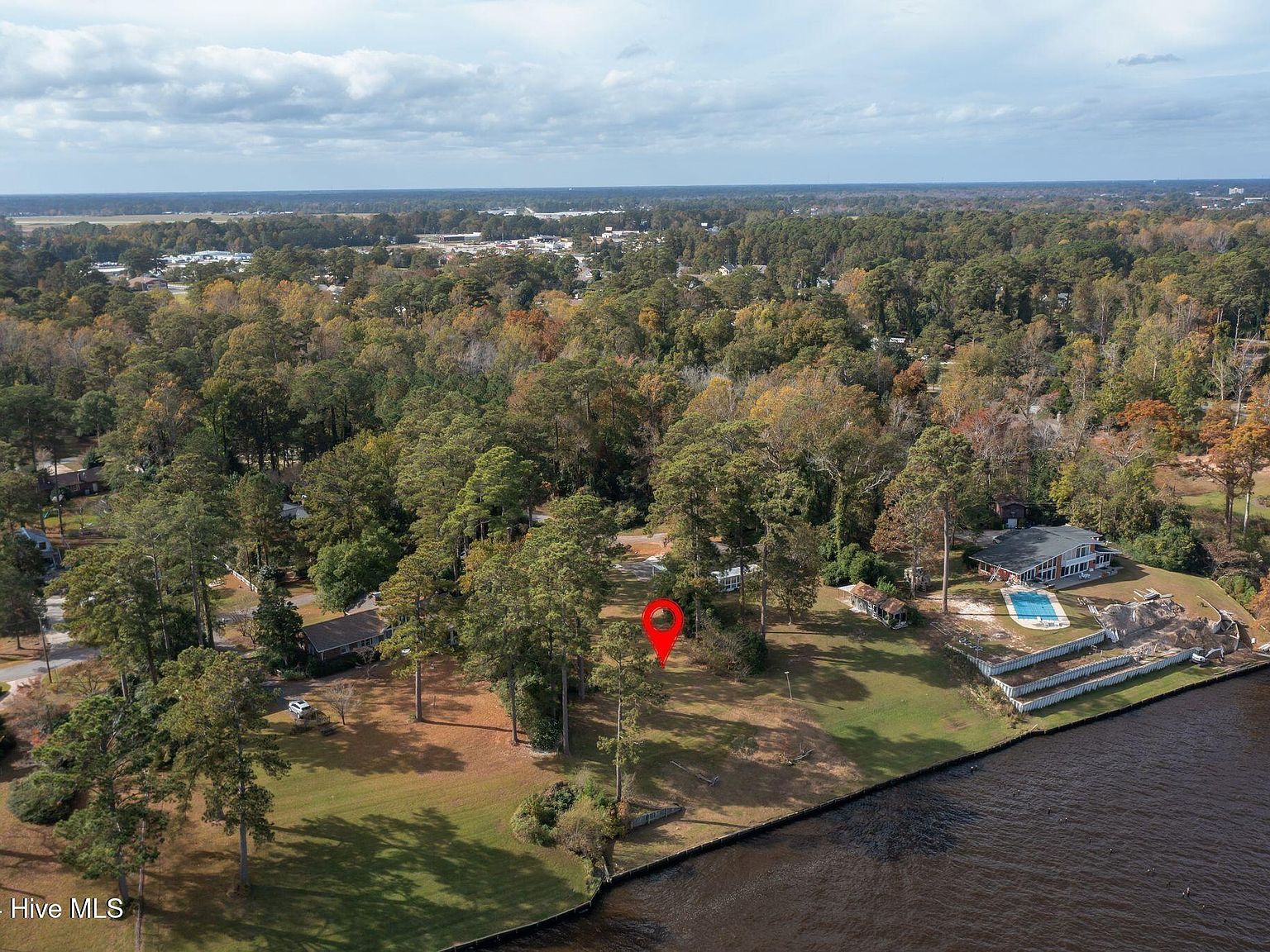 2108 Neuse Cliffs Dr New Bern, NC 28560  | Land/Lot