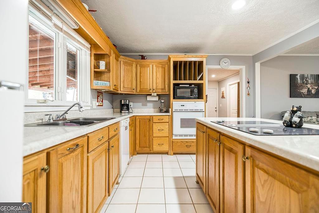 188 E Lewis St Cochran, GA 31014 | Single Family