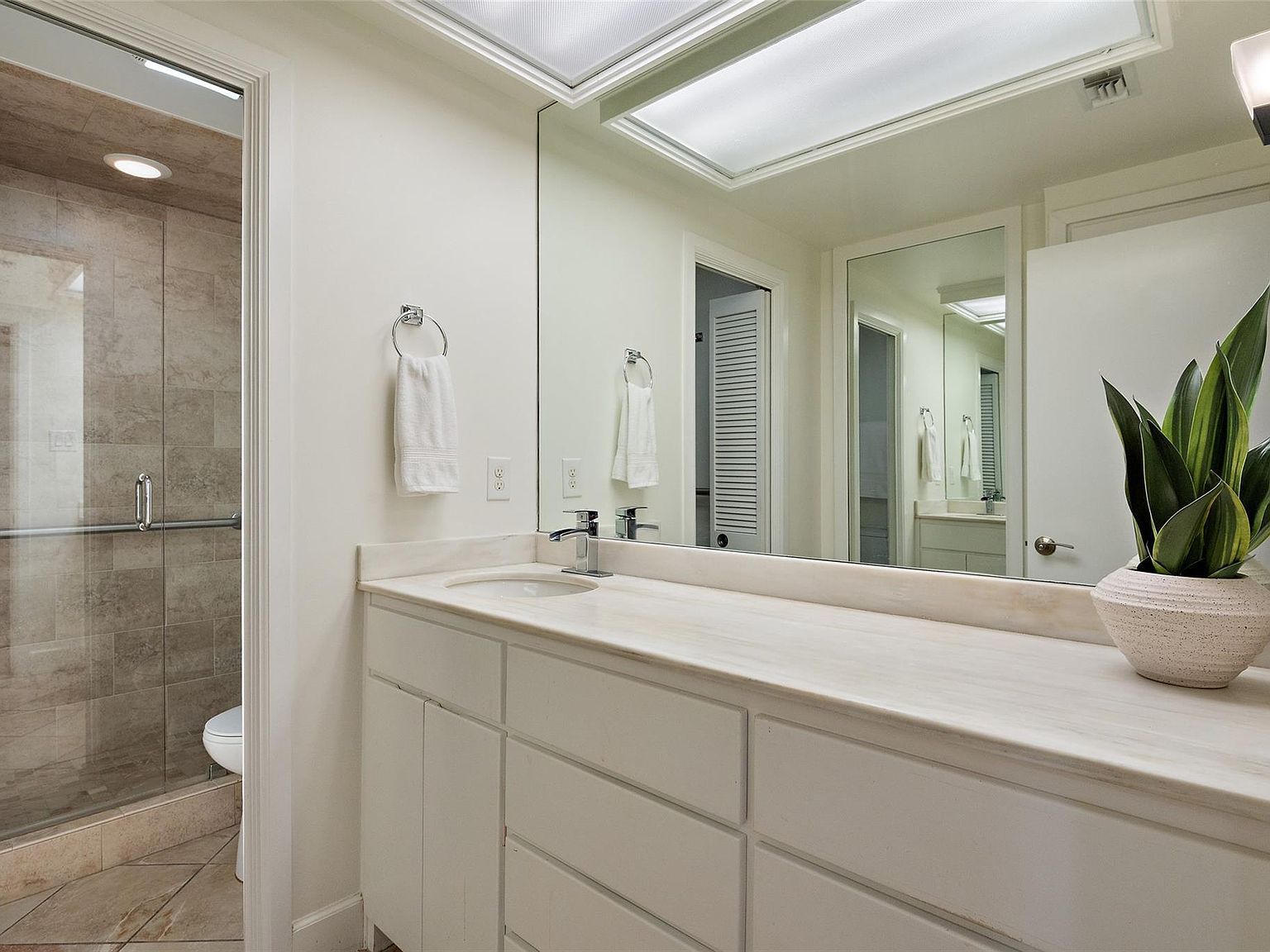 1801 Lavaca St UNIT 13EF Austin, TX 78701  | Condominium