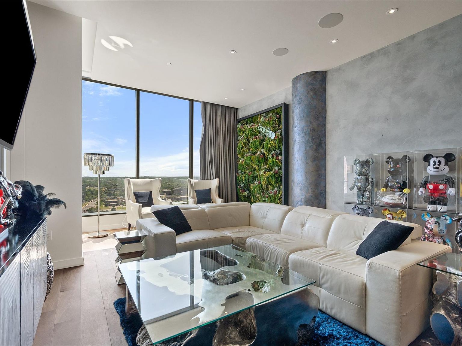 210 Lavaca St APT 2203 Austin, TX 78701  | Condominium