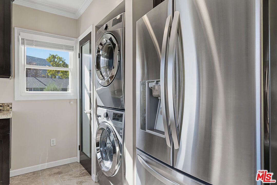 12727 La Maida St Valley Village, CA 91607 | Single Family