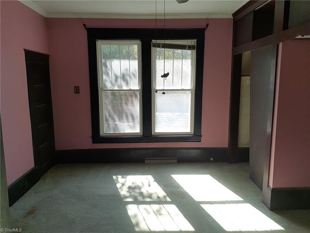 447 Cascade Ave Eden, NC 27288 | Single Family