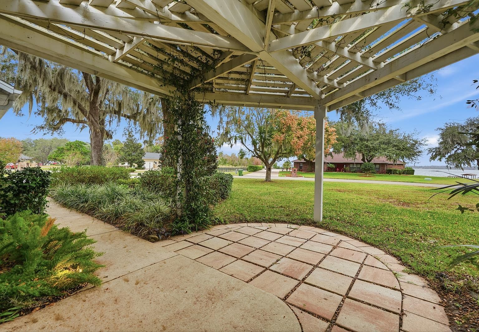 241 Crystal Cove Dr Palatka, FL 32177  | Single Family