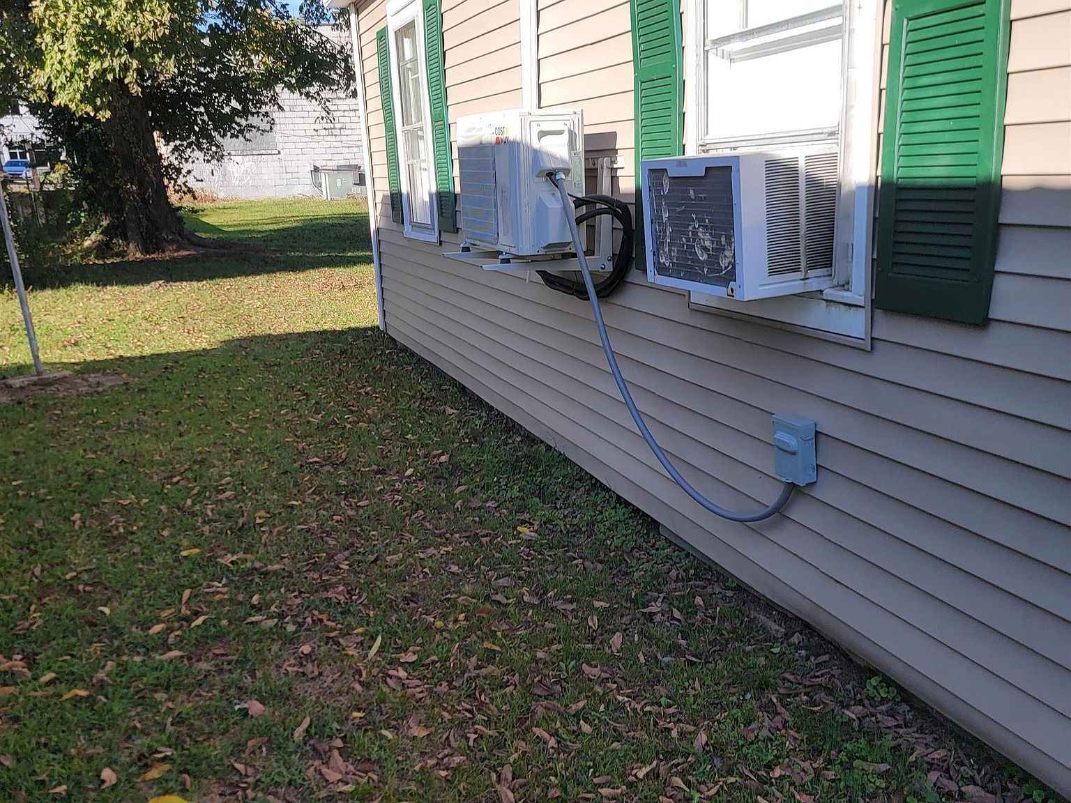 301 E 13th St Benton, KY 42025  | Single Family