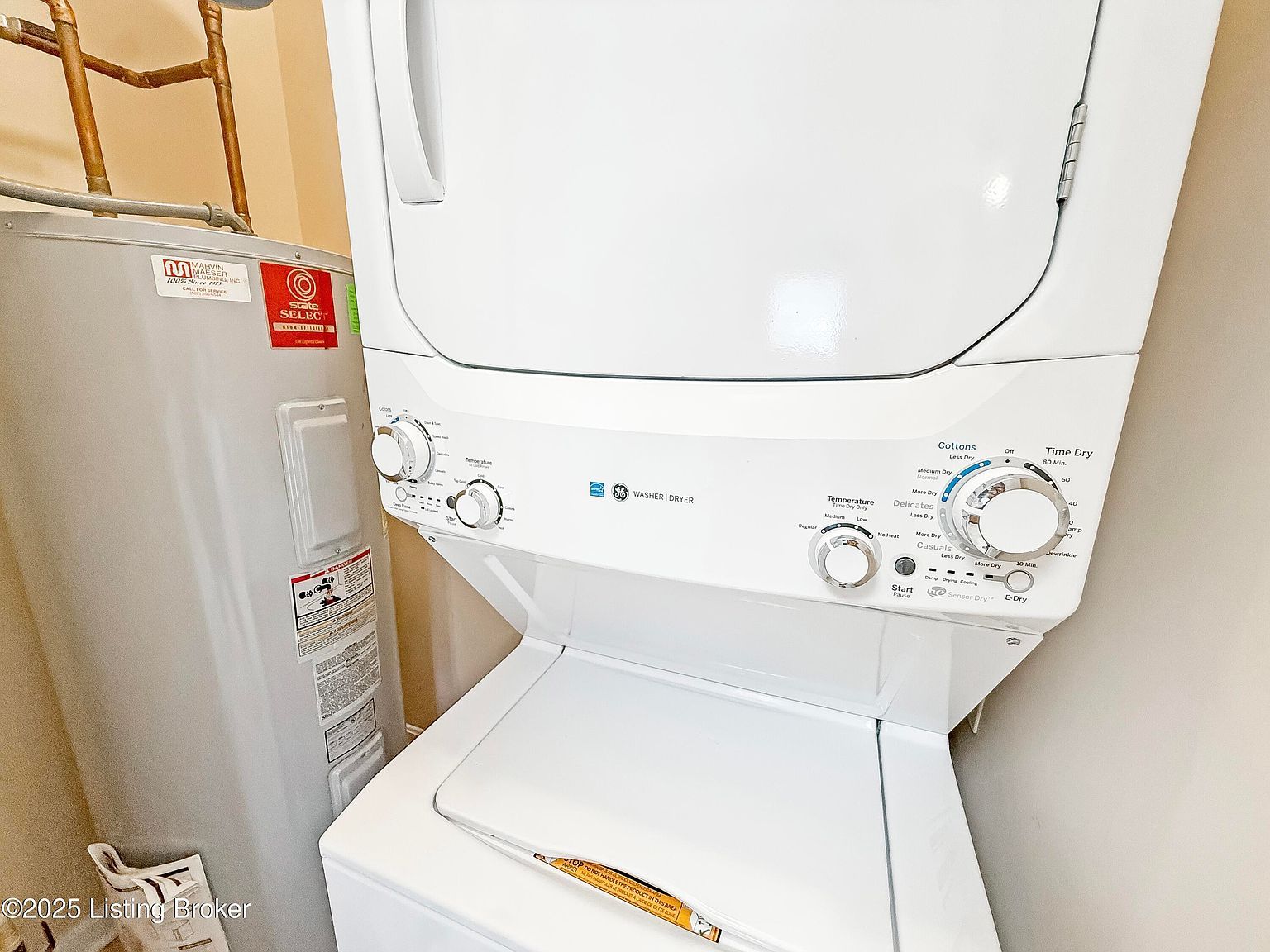 119 Woodlake Ct Mount Washington, KY 40047  | Condominium