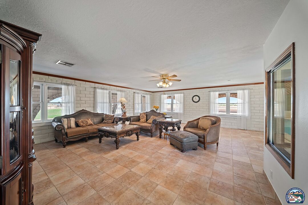 1905 W Wixom Rd El Centro, CA 92243  | Single Family