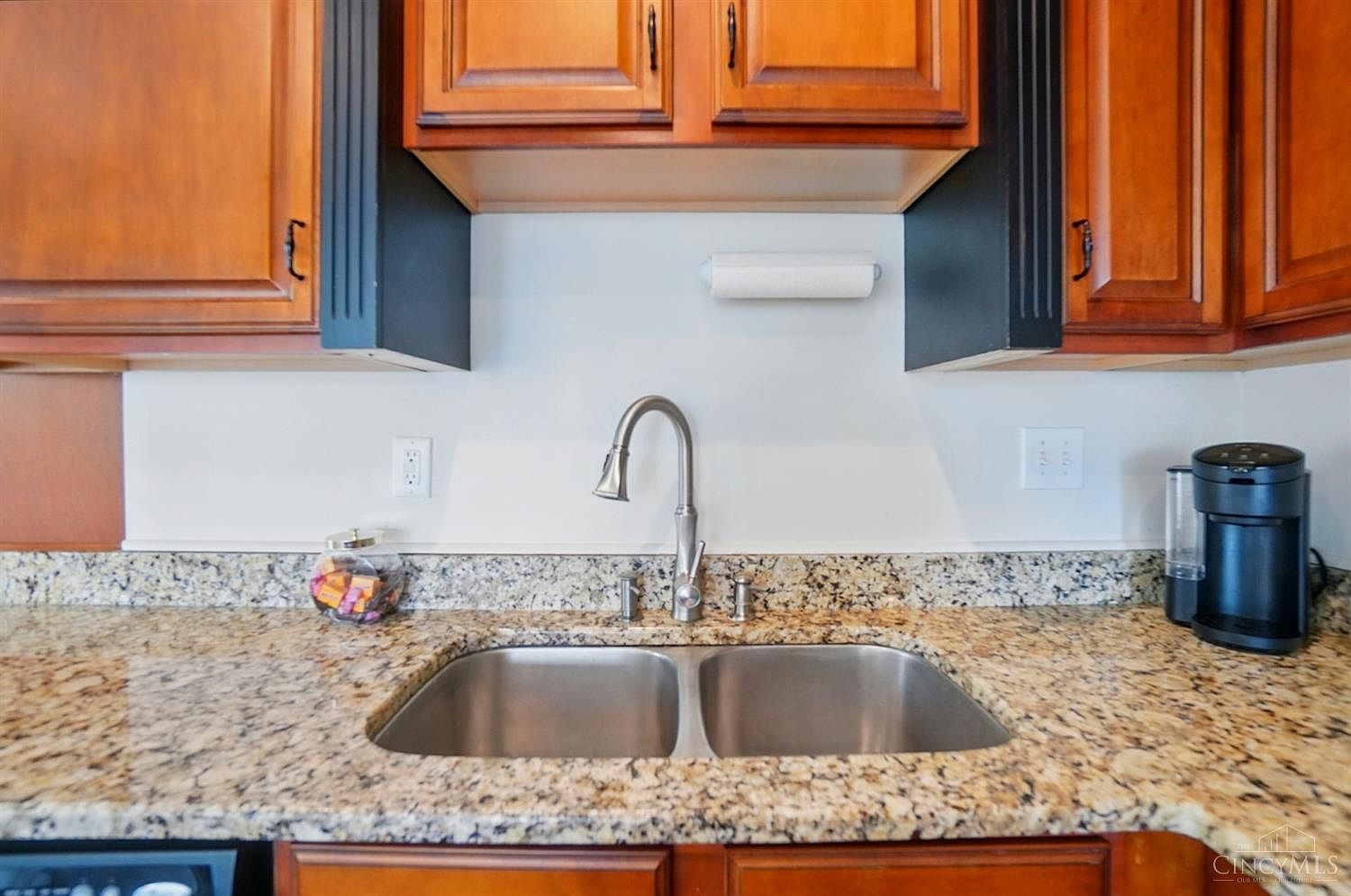 918 Mount Hope Ave Cincinnati, OH 45204  | Single Family