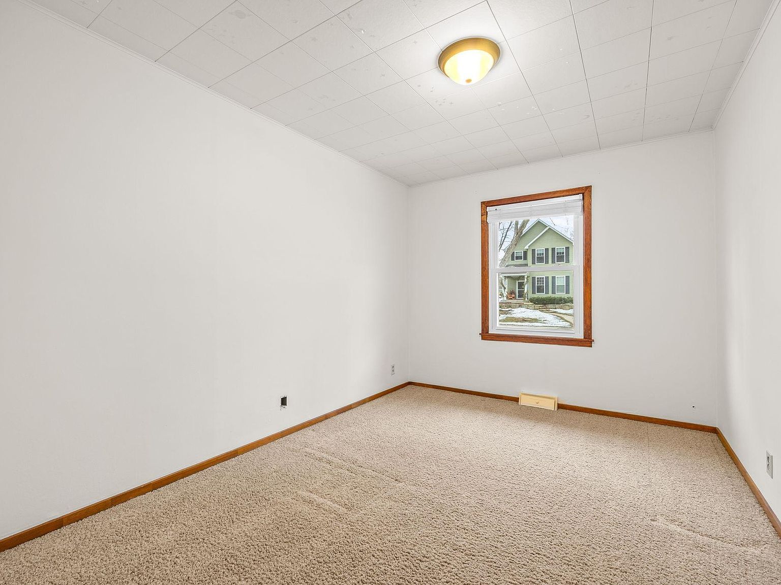 408 2nd St N Delano, MN 55328 | Single Family