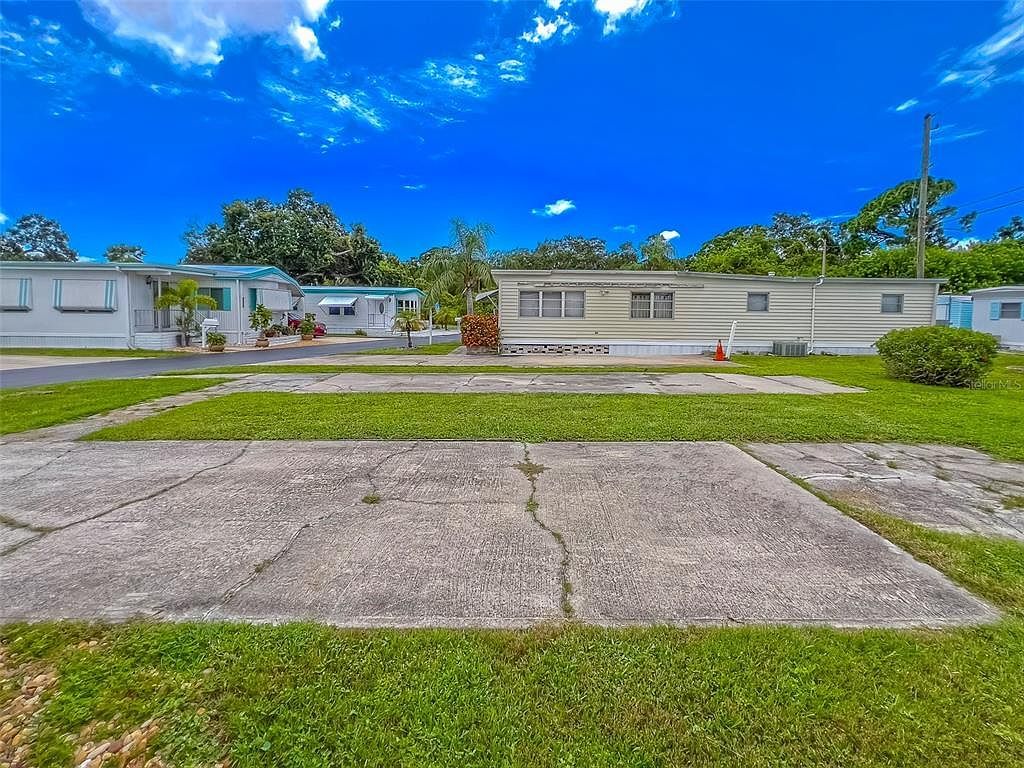 16940 Us Highway 19 N LOT 244 Clearwater, FL 33764  | Condominium