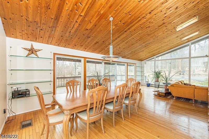 3 Davids Ln Hillsborough, NJ 08844  | Single Family