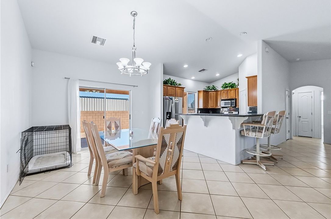 5700 S Ruth Dr Fort Mohave, AZ 86426 | Single Family