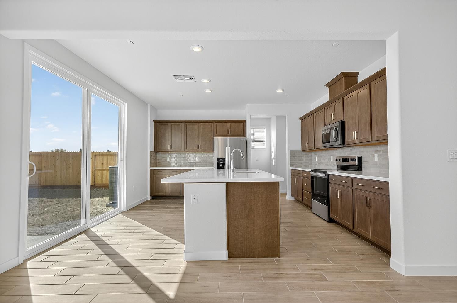 1416 Monkton Way Sacramento, CA 95835  | Single Family