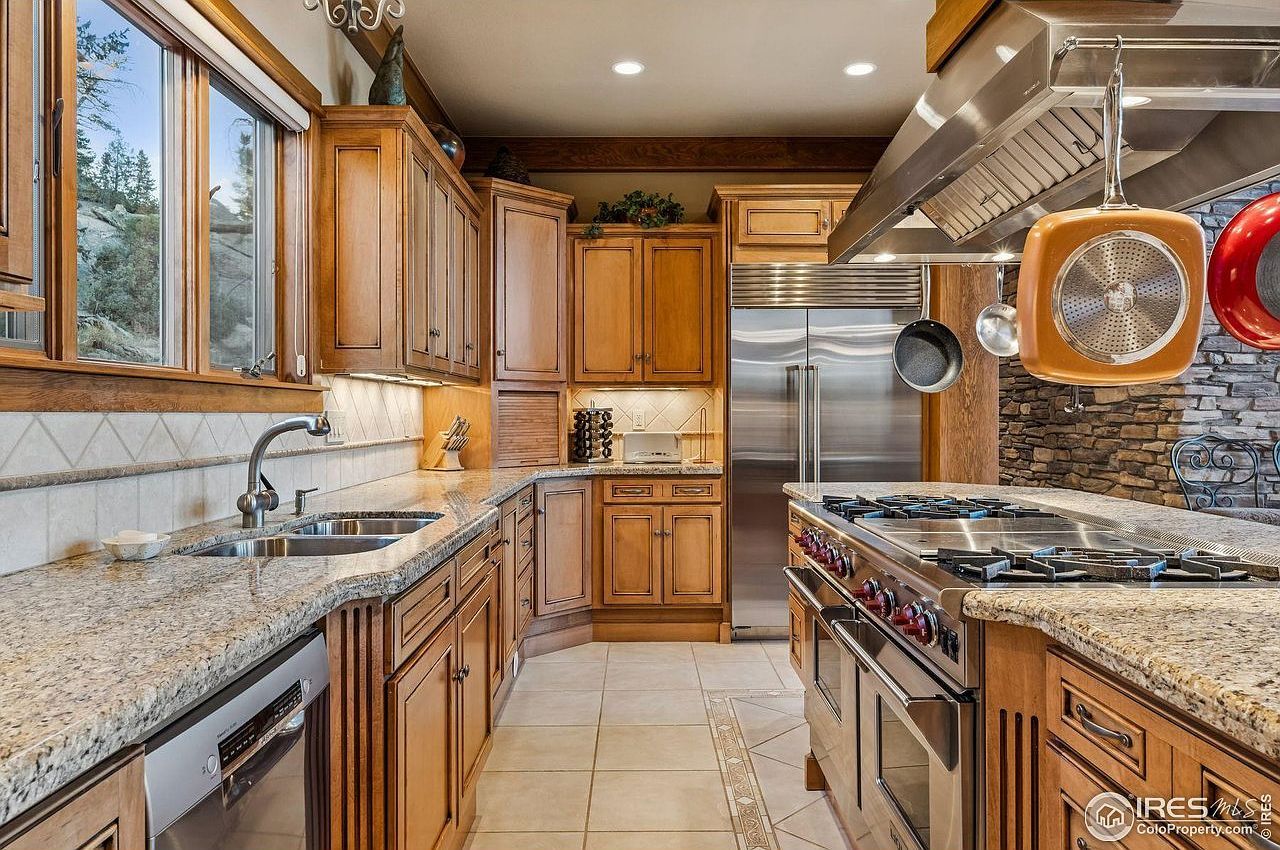 105 Elk Trl Red Feather Lakes, CO 80545 | Single Family