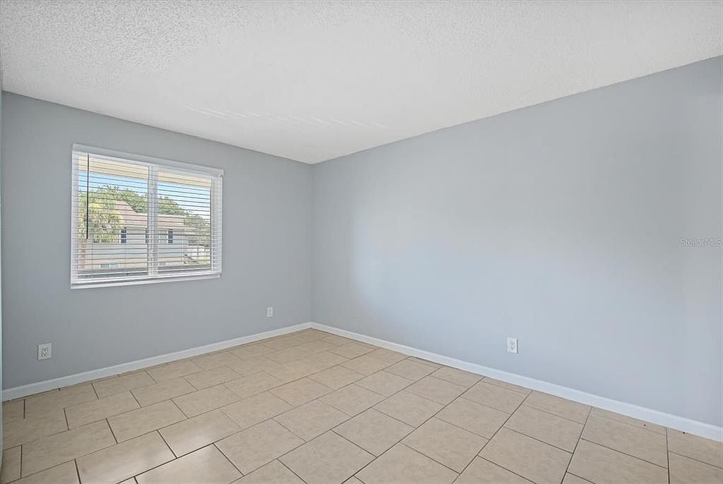 638 Golden Raintree Pl Brandon, FL 33510  | Condominium