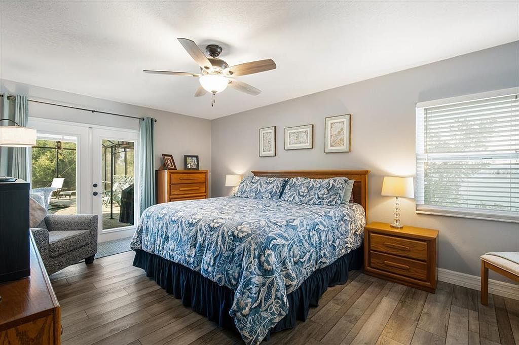 16646 Vallely Dr Tampa, FL 33618 | Single Family