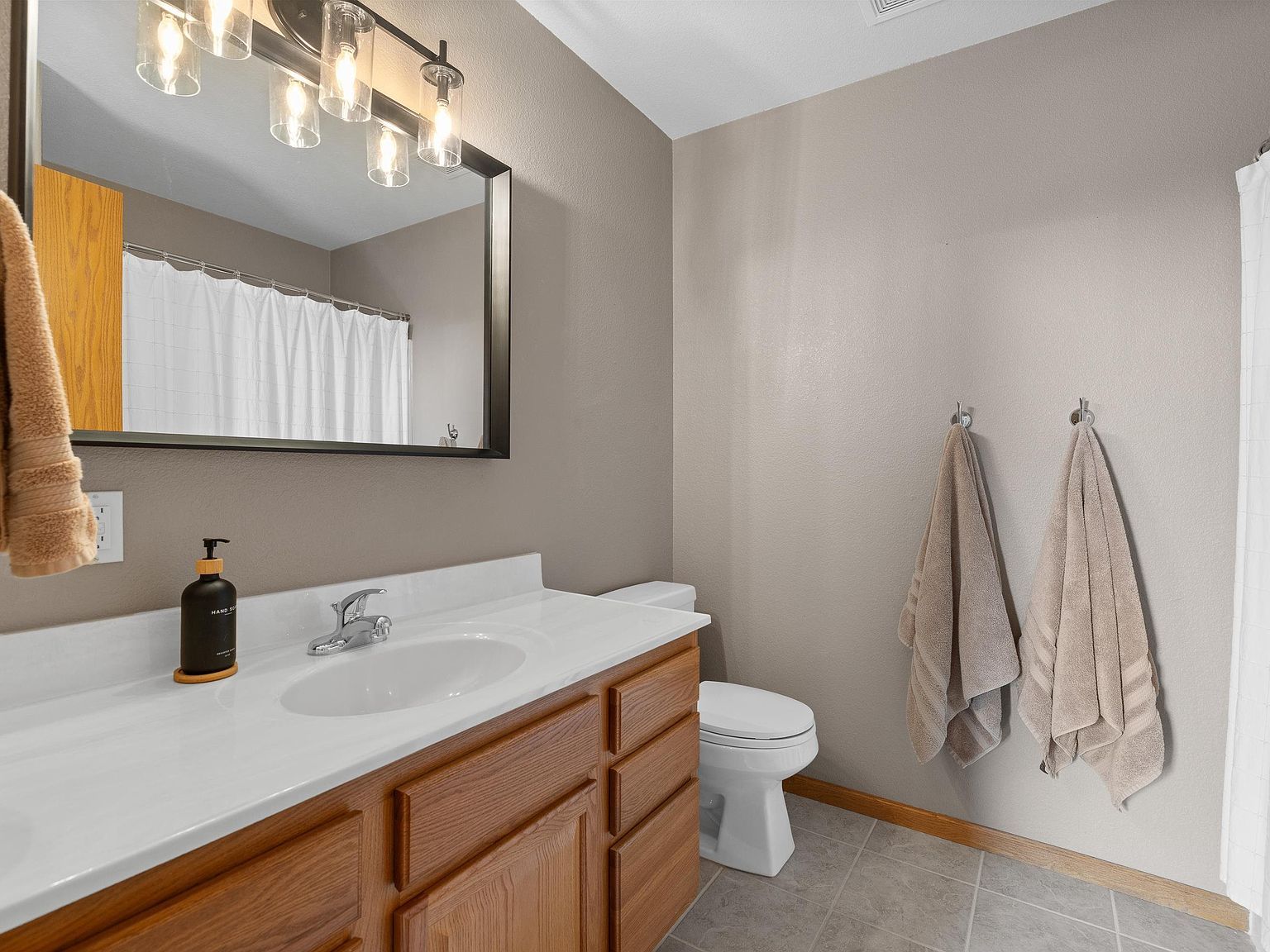 7150 Castlewood Dr Summerset, SD 57718 | Single Family