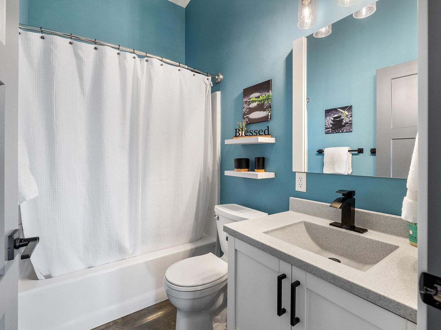 28280 Boaters Blvd Hot Springs, SD 57747  | Single Family