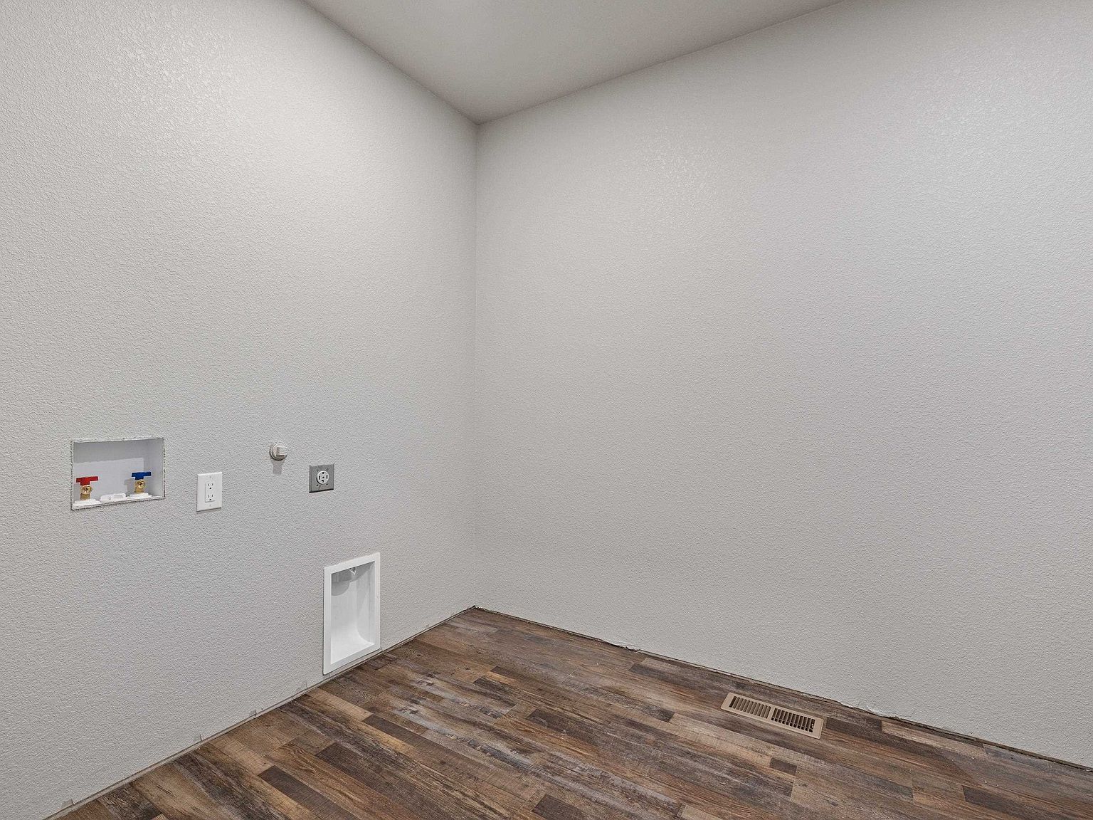 4348 Augusta Dr Rapid City, SD 57701 | Single Family