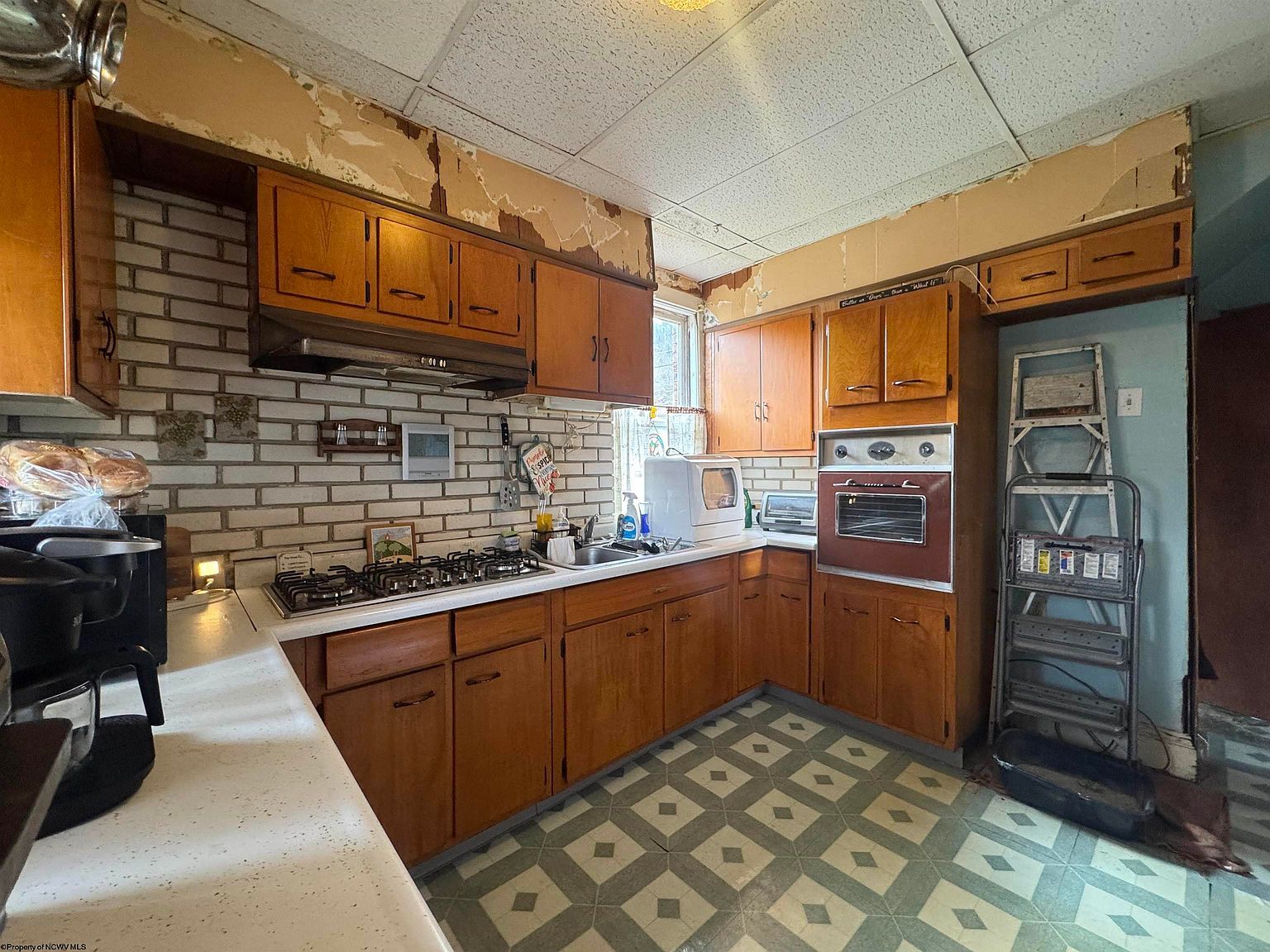 523 S 7th St Clarksburg, WV 26301  | Single Family