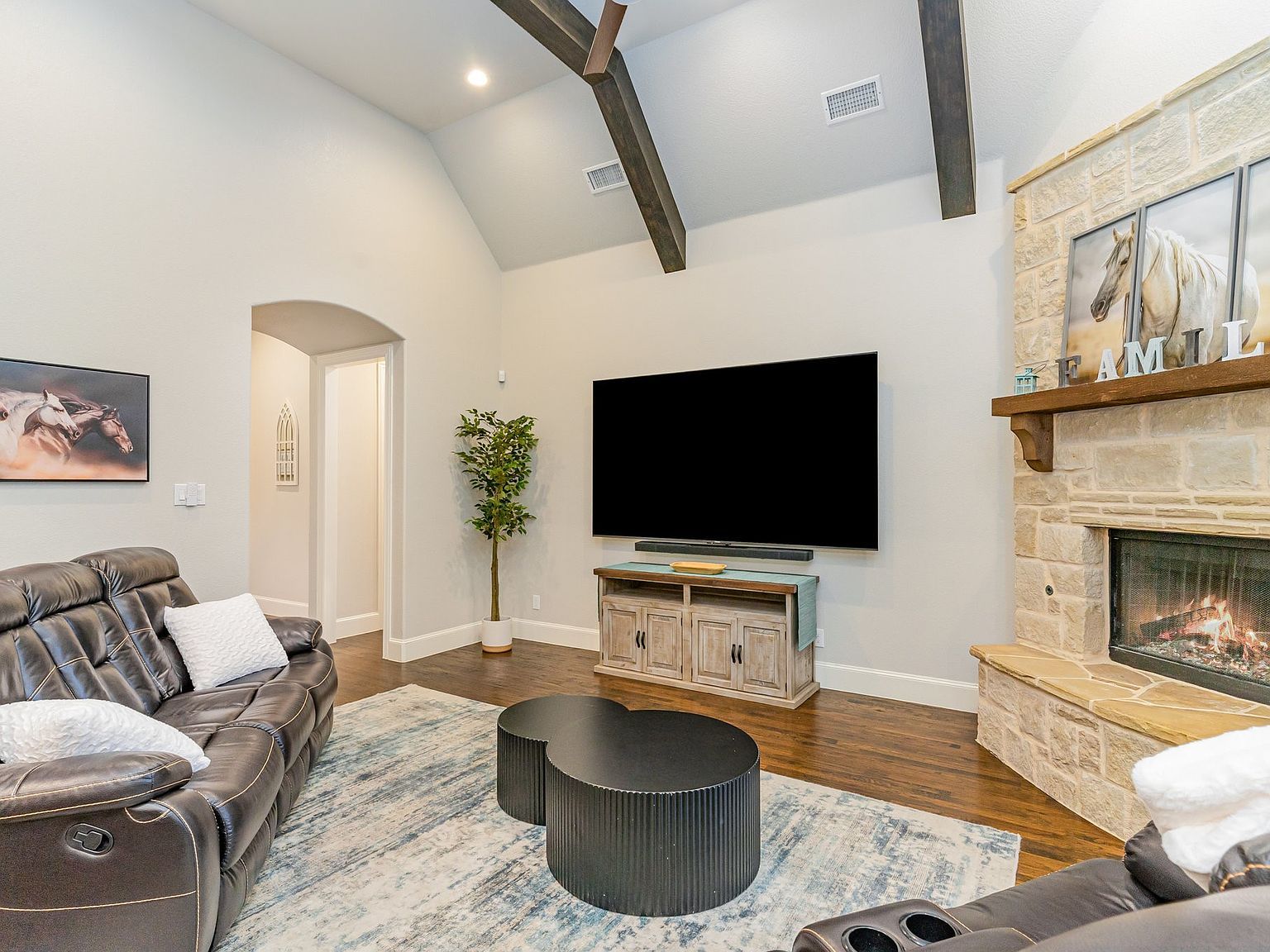 1305 Pitaya Dr Argyle, TX 76226  | Single Family