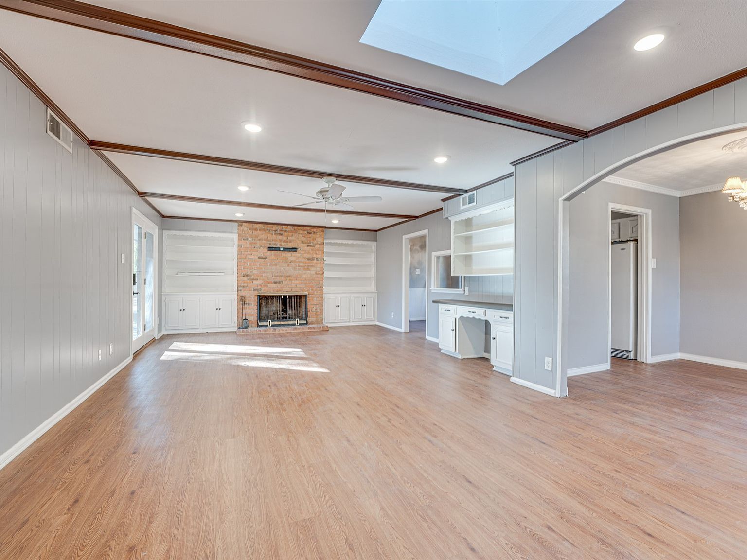 2601 S Glenbrook Dr Garland, TX 75041 | Single Family