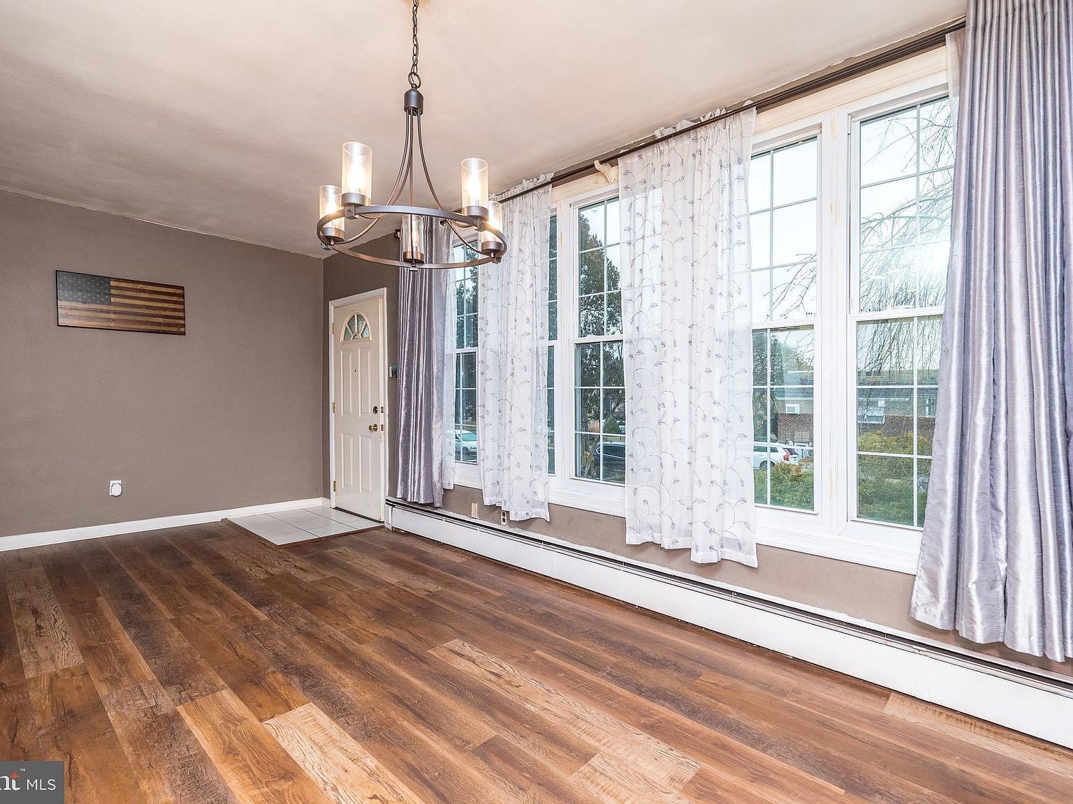 8512 Frontenac St Philadelphia, PA 19152  | Single Family