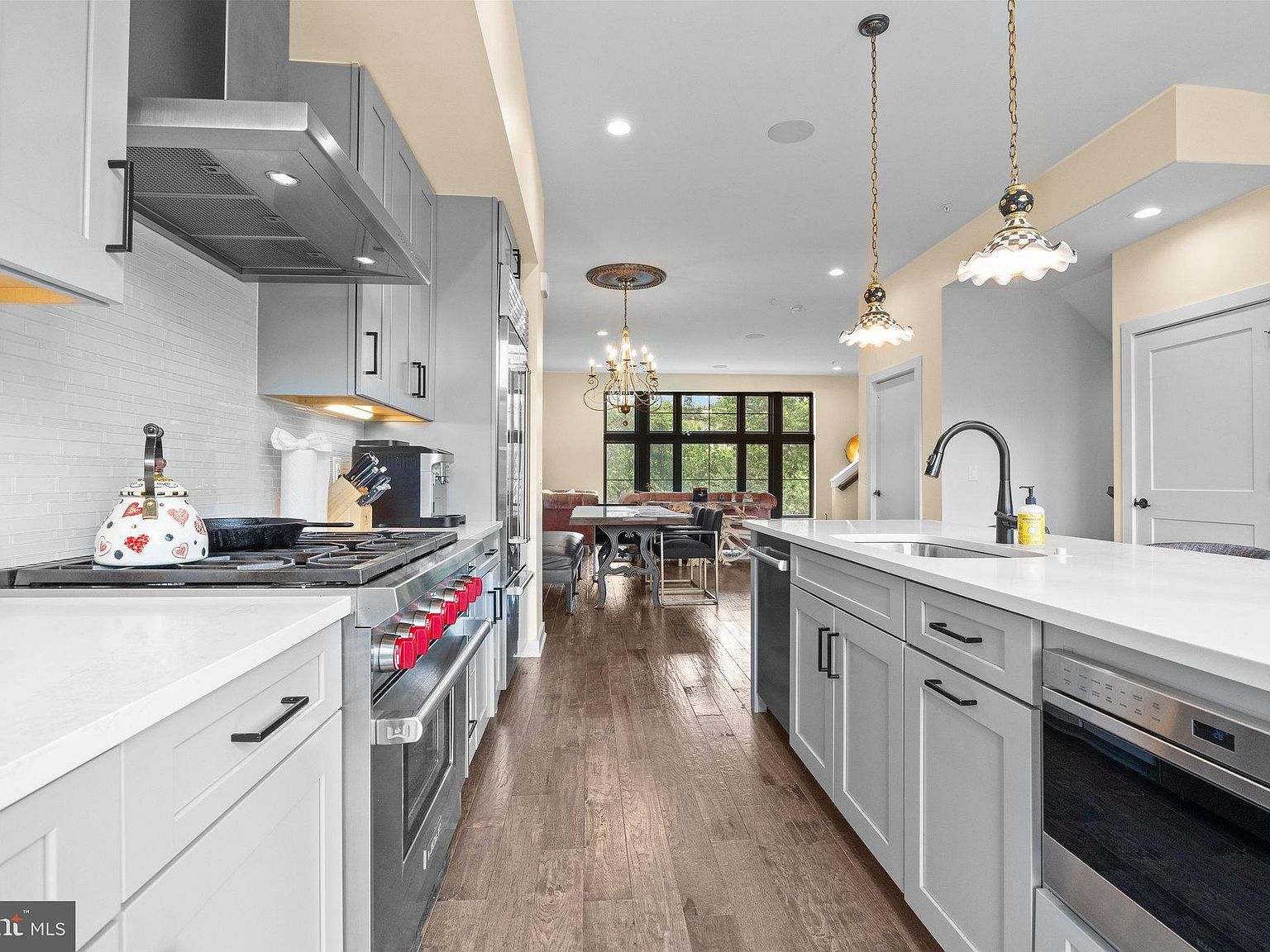 4523 Riverside Way Philadelphia, PA 19127  | New build