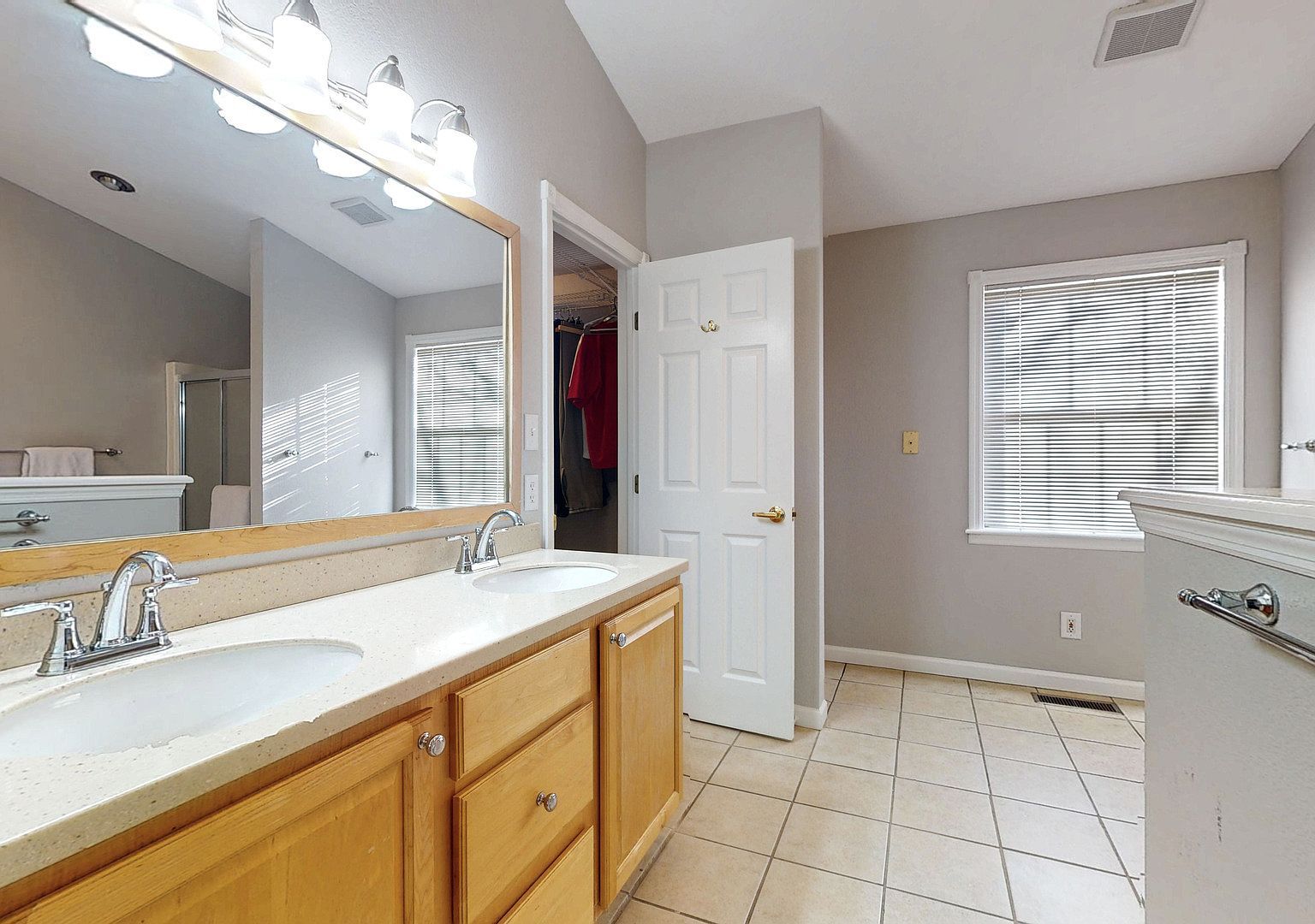 306 Beringer Cir Urbana, IL 61802  | Single Family