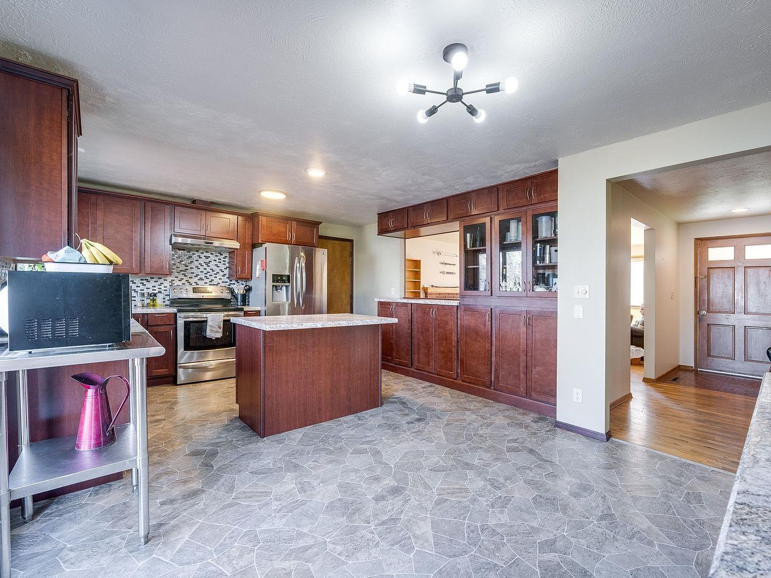 1810 NW Deane St Pullman, WA 99163  | Single Family