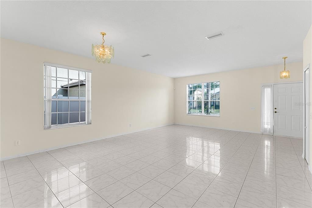 10416 Meadow Spring Dr Tampa, FL 33647  | Single Family